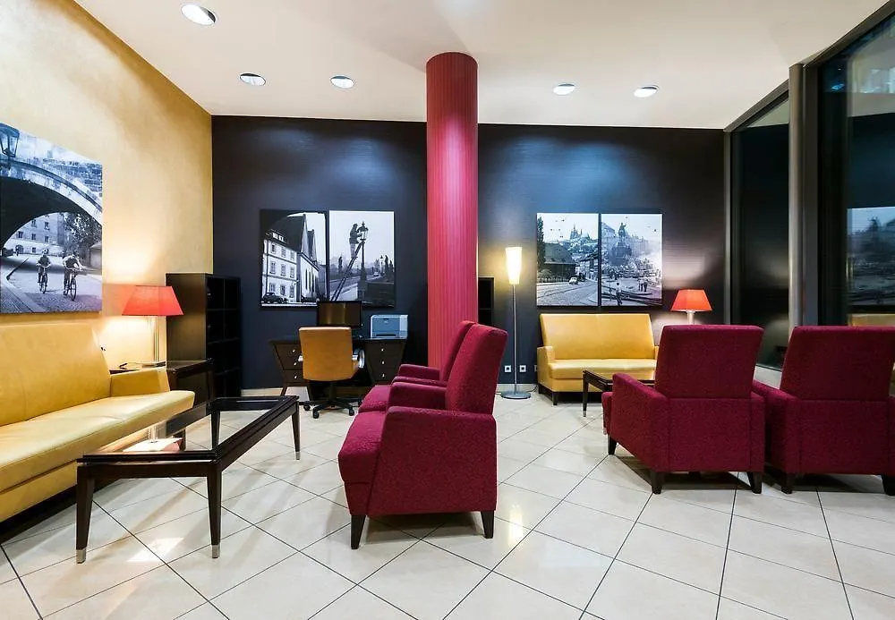 Courtyard By Marriott Prague City Hotel