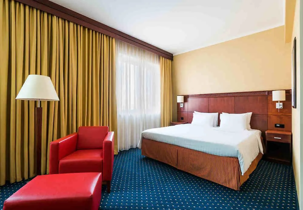 Hotel Courtyard By Marriott Prague City