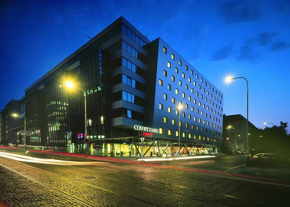 Courtyard By Marriott Prague City Hotel