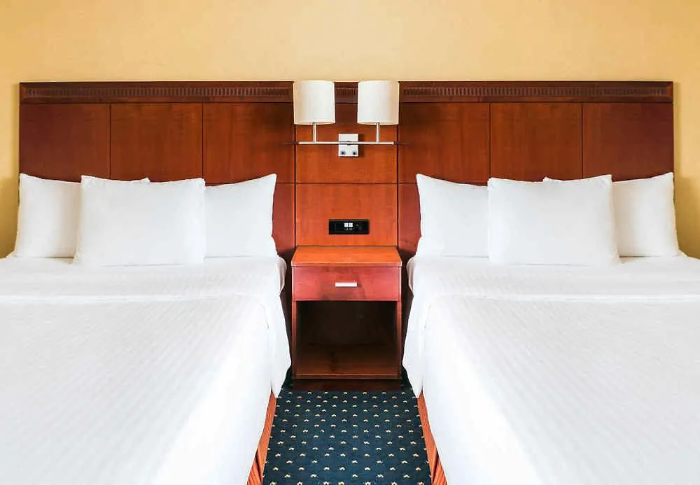 Courtyard By Marriott Prague City 4*,  Csehország